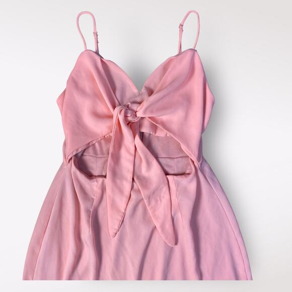 Lucy in the Sky Cutout Chiffon Dress in Coral Pink Size M Party Flirty Ruffle - Picture 7 of 10